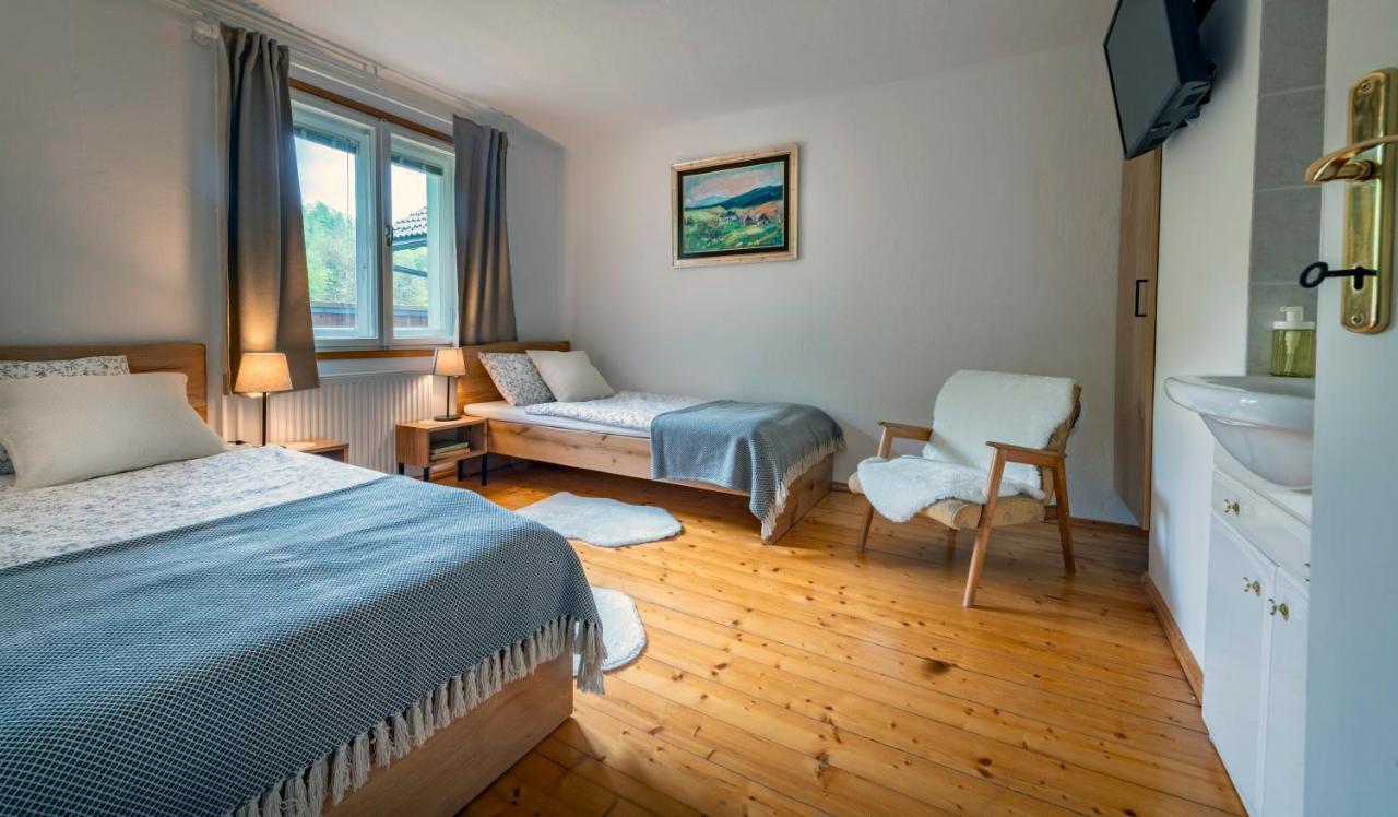 Apartma In Sobe Pr'Objan ボーヒニ エクステリア 写真