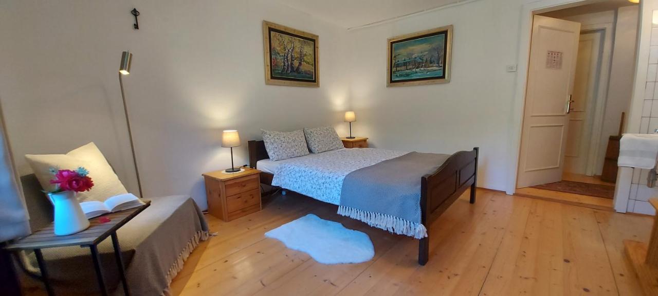 Apartma In Sobe Pr'Objan ボーヒニ エクステリア 写真
